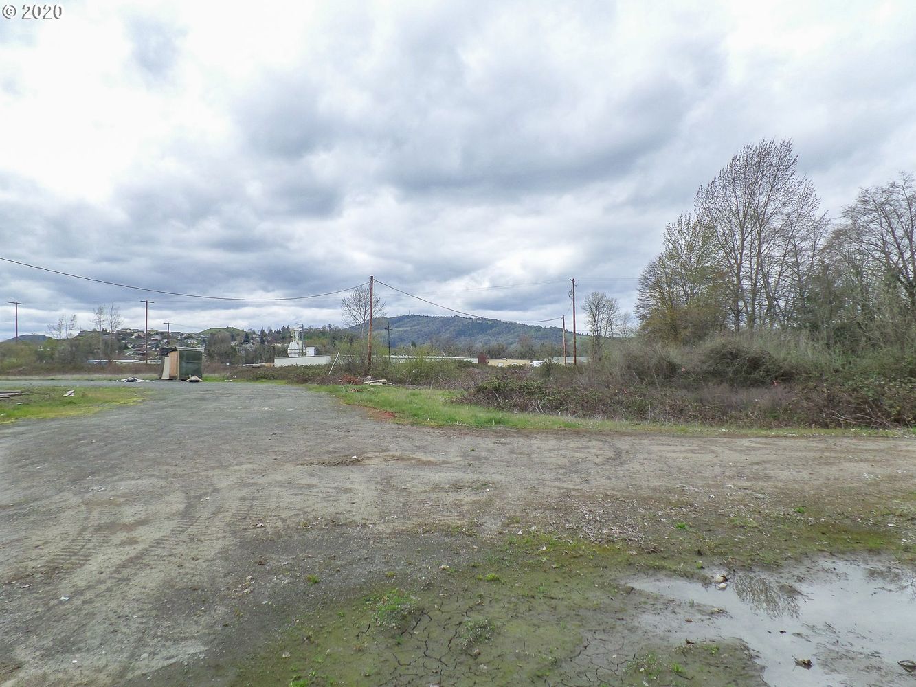 4553 Old Highway 99 S, Roseburg, OR 97471